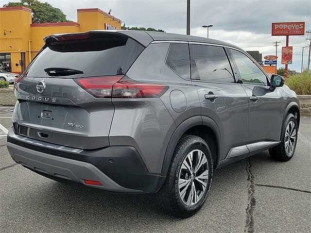 Nissan Rogue