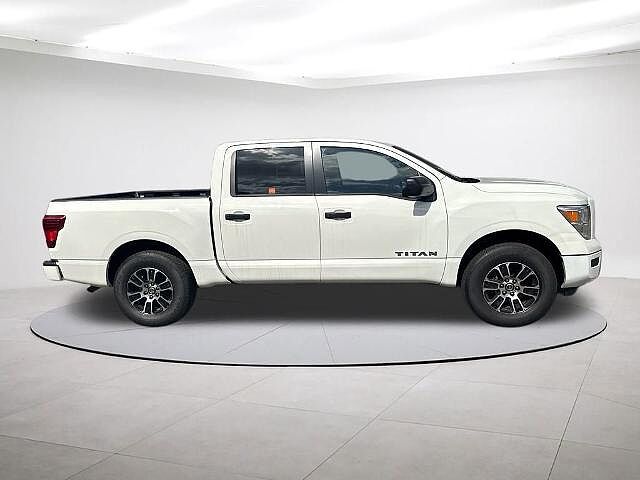 Nissan Titan