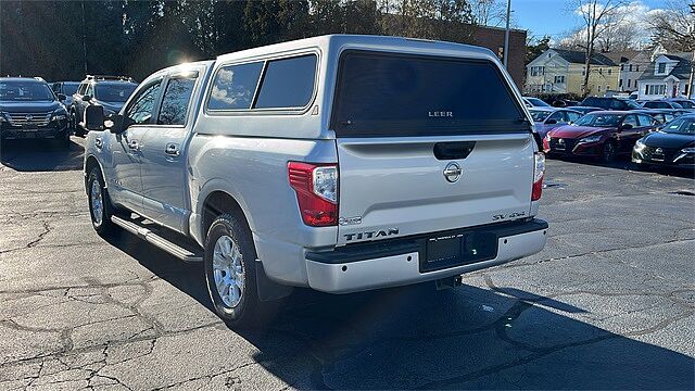 Nissan Titan