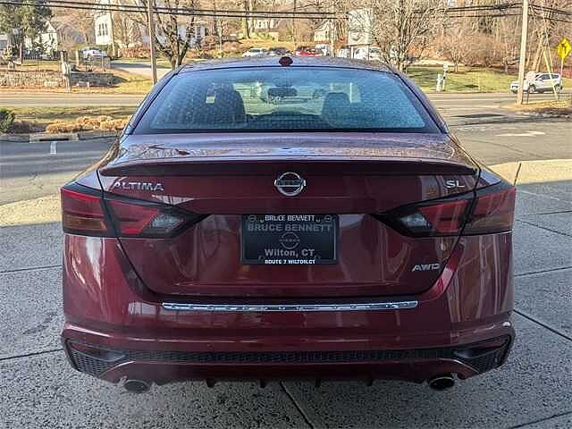 Nissan Altima