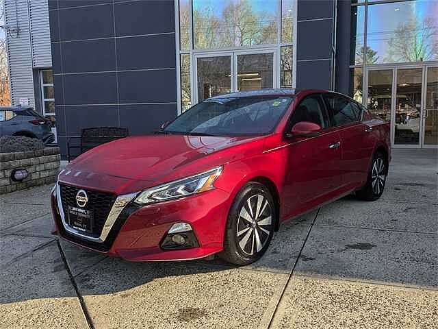 Nissan Altima