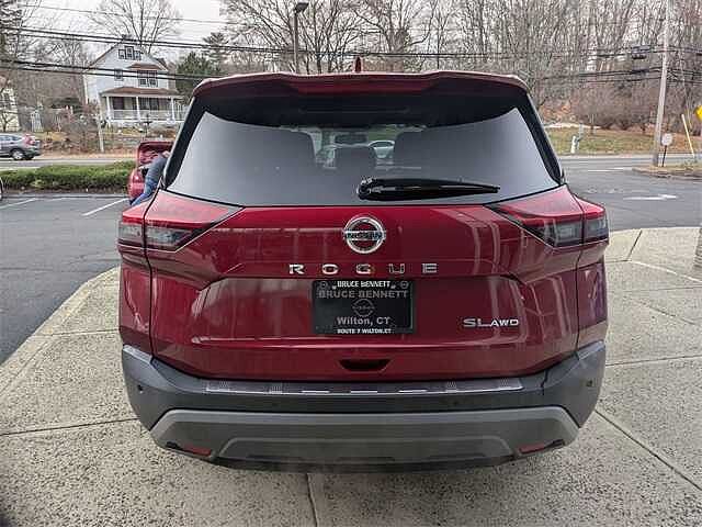 Nissan Rogue