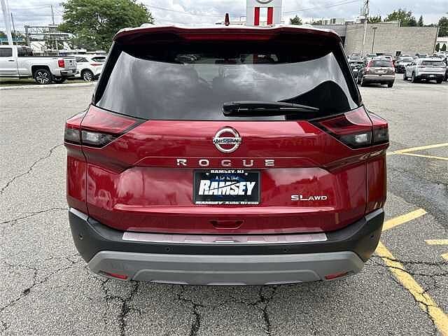 Nissan Rogue