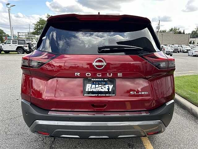 Nissan Rogue