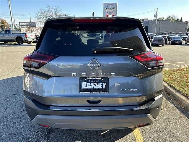 Nissan Rogue