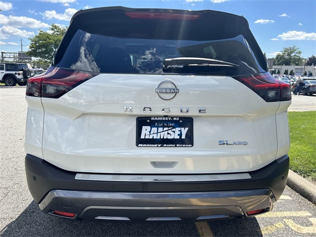 Nissan Rogue