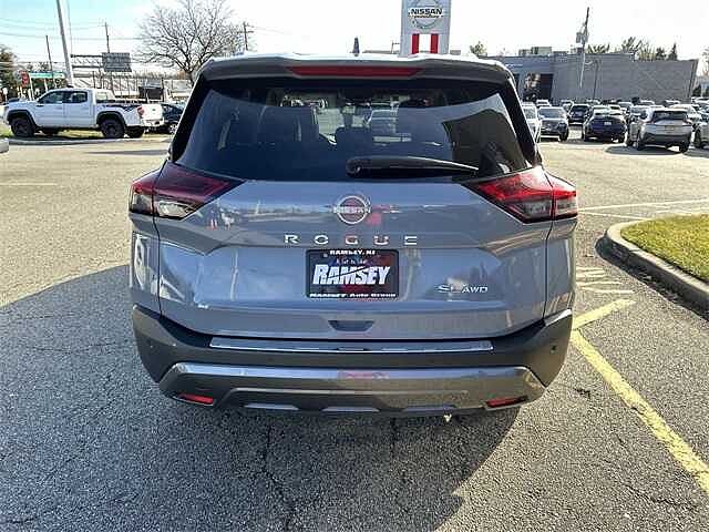 Nissan Rogue