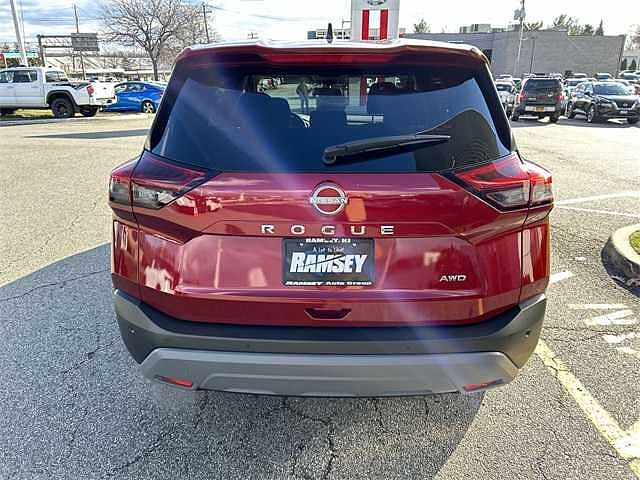 Nissan Rogue