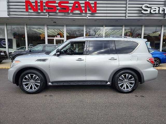 Nissan Armada