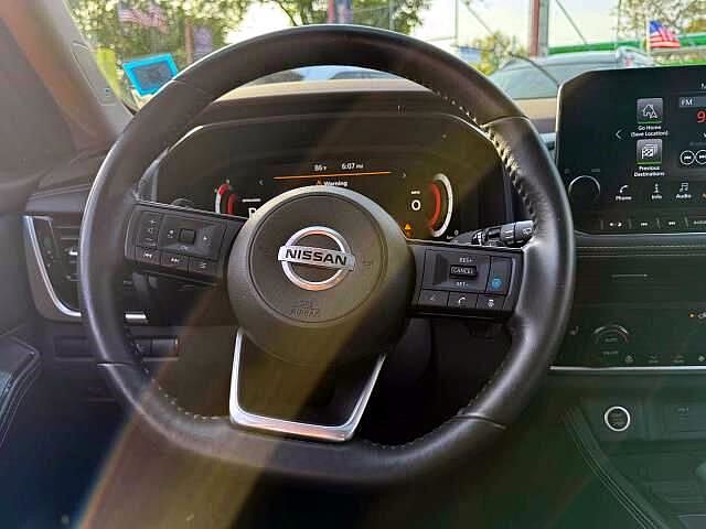 Nissan Rogue