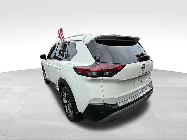 Nissan Rogue