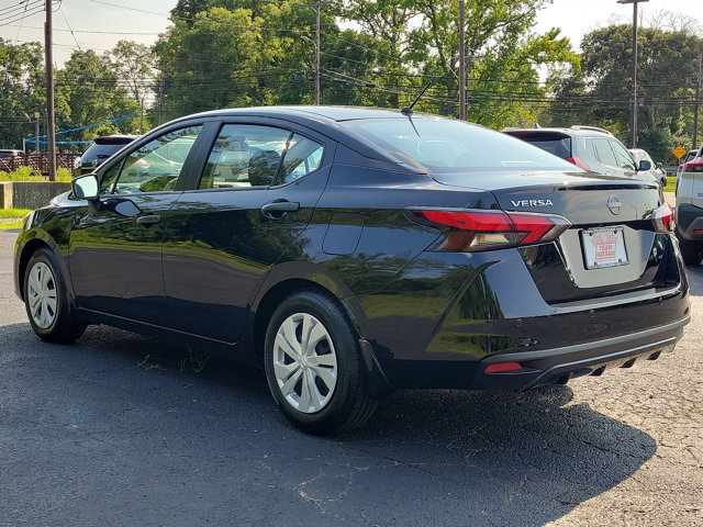 Nissan Versa