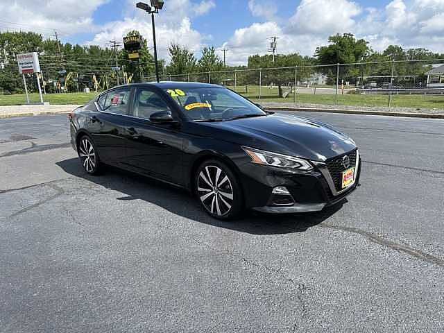 Nissan Altima