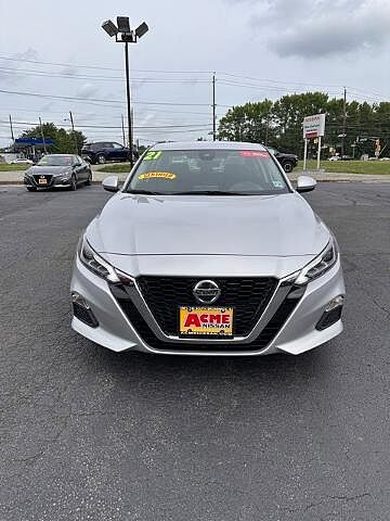 Nissan Altima