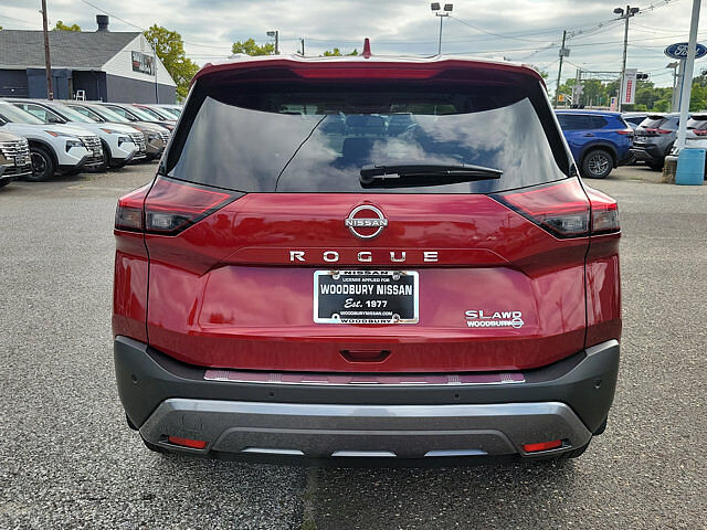 Nissan Rogue