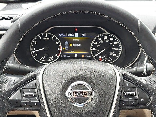 Nissan Maxima