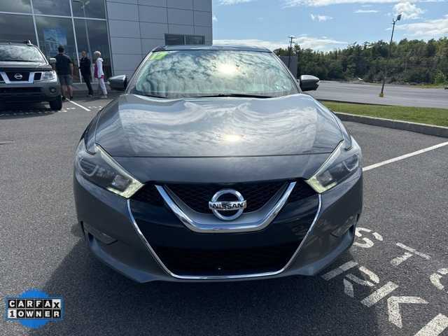 Nissan Maxima