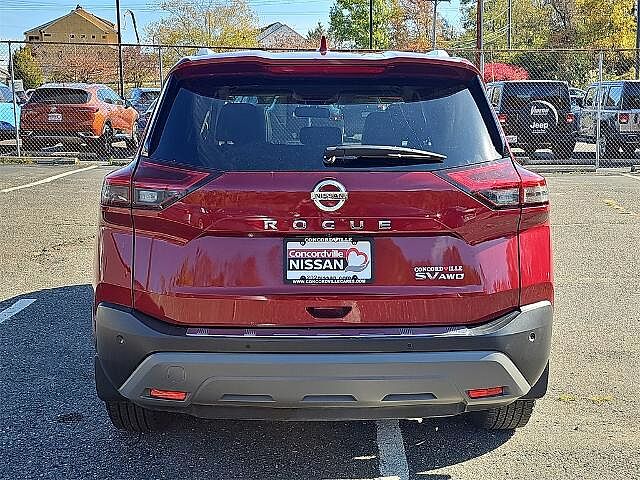 Nissan Rogue