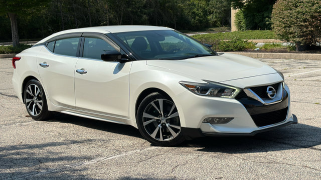 Nissan Maxima