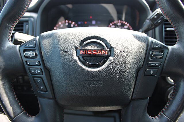 Nissan Titan