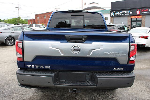 Nissan Titan