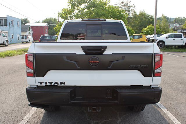 Nissan Titan