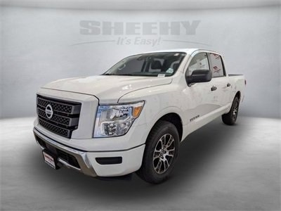 Nissan Titan