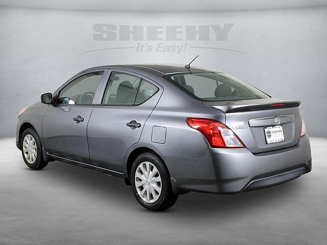 Nissan Versa