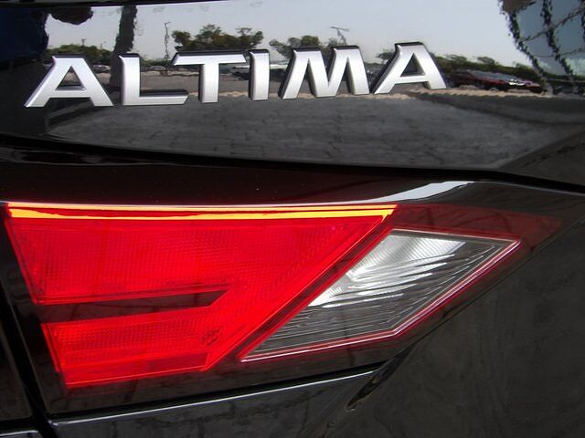 Nissan Altima