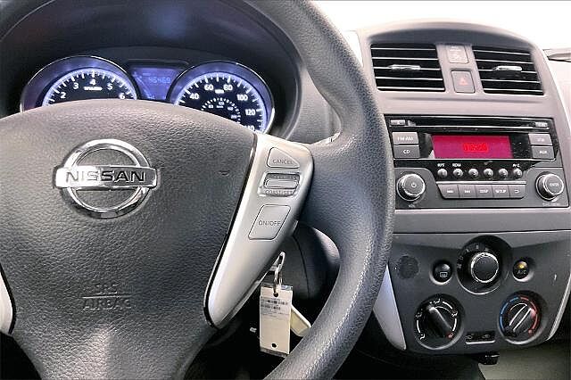 Nissan Versa