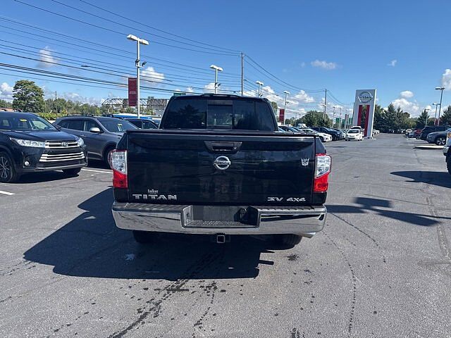 Nissan Titan