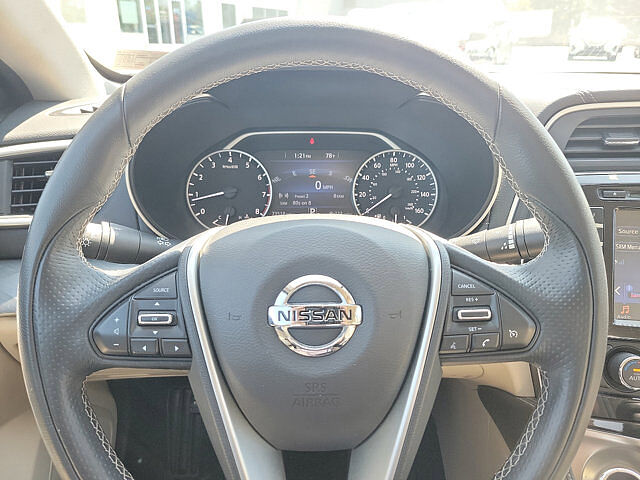 Nissan Maxima