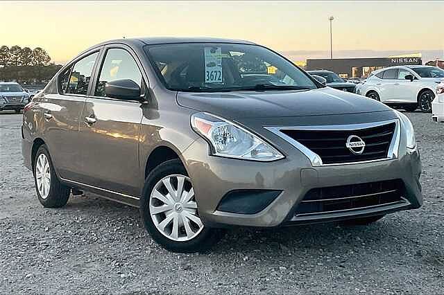 Nissan Versa