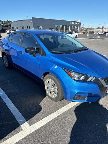 Nissan Versa