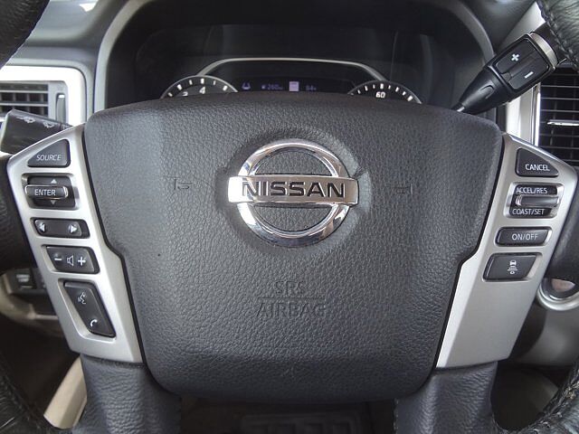 Nissan Titan