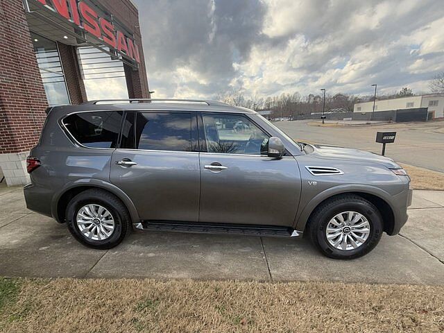 Nissan Armada