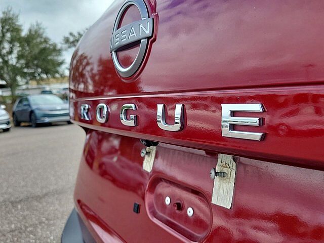 Nissan Rogue