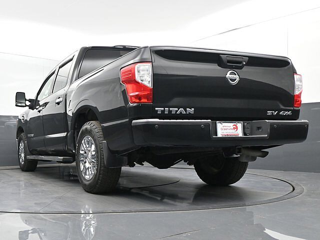 Nissan Titan