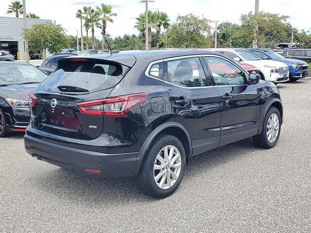 Nissan Rogue Sport