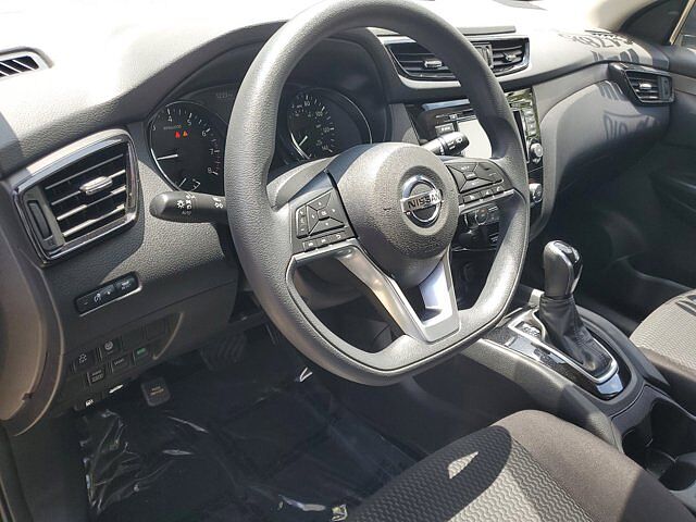 Nissan Rogue Sport