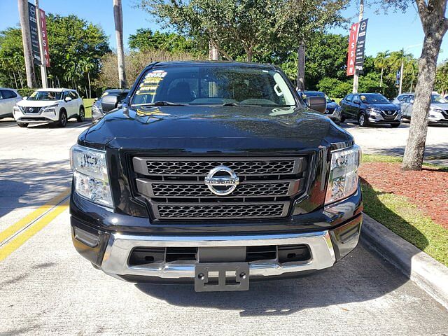 Nissan Titan