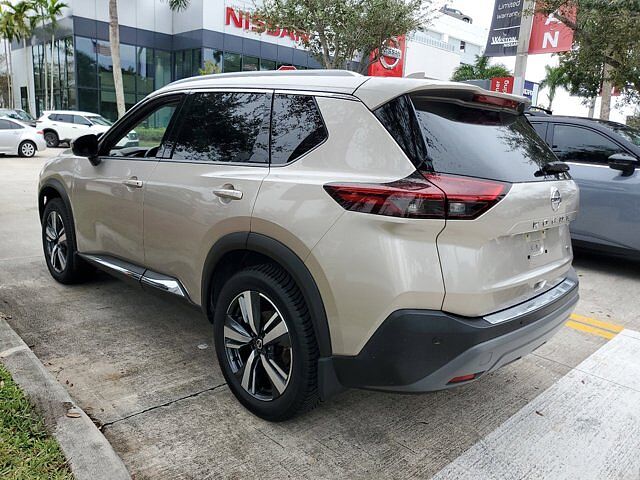 Nissan Rogue