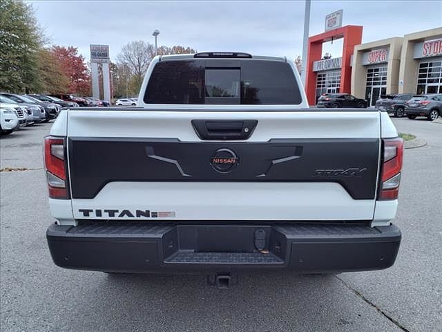 Nissan Titan