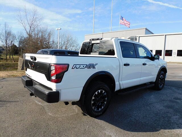 Nissan Titan