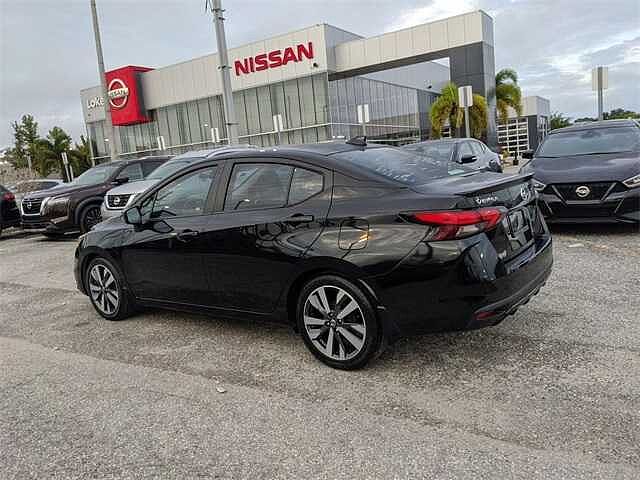 Nissan Versa