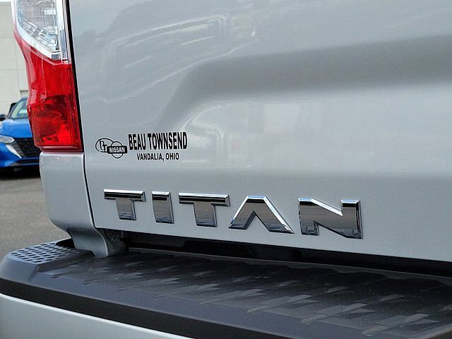 Nissan Titan