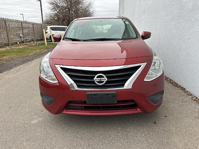 Nissan Versa