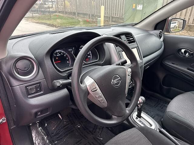 Nissan Versa