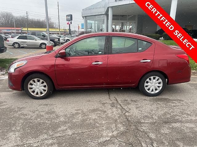 Nissan Versa