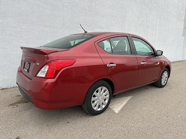 Nissan Versa